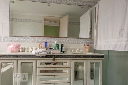 Apartamento à venda com 169m², 4 quartos e 1 vagaBanheiro 2