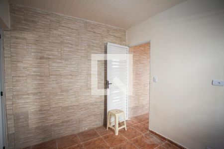 Quarto 1 de casa para alugar com 2 quartos, 50m² em Vila Fachini, São Paulo