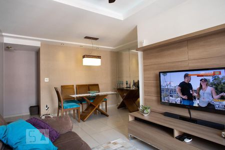 Sala de apartamento à venda com 3 quartos, 80m² em São Cristóvão, Rio de Janeiro