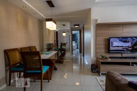 Sala de apartamento à venda com 3 quartos, 80m² em São Cristóvão, Rio de Janeiro