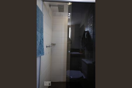 Apartamento à venda com 80m², 3 quartos e 1 vagaSuite Banheiro