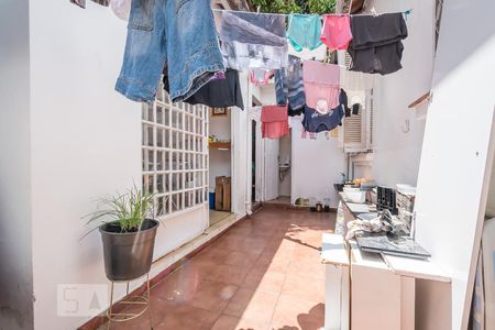 Casa para alugar com 159m², 3 quartos e 2 vagas Casa para alugar com 159m², 3 quartos e 2 vagasQuintal