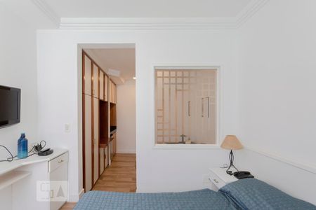 Quarto de kitnet/studio para alugar com 1 quarto, 28m² em Consolação, São Paulo
