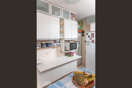 Apartamento à venda com 52m², 2 quartos e 1 vagaCozinha 