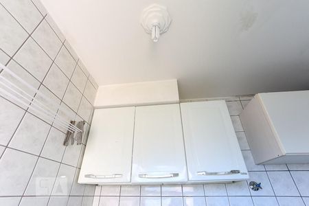 Apartamento para alugar com 50m², 2 quartos e 1 vagaCozinha - Armários