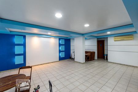 Apartamento para alugar com 120m², 3 quartos e 2 vagas Apartamento para alugar com 120m², 3 quartos e 2 vagasÁrea comum - Salão de festas