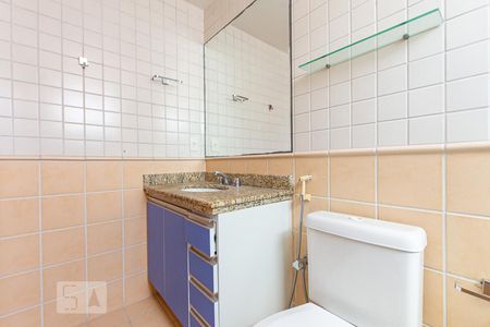 Apartamento para alugar com 120m², 3 quartos e 2 vagas Apartamento para alugar com 120m², 3 quartos e 2 vagasBanheiro da Suite 3