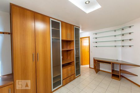 Apartamento para alugar com 120m², 3 quartos e 2 vagas Apartamento para alugar com 120m², 3 quartos e 2 vagasSuite 3