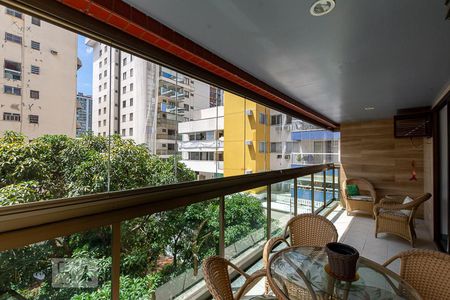 Varanda Sala de apartamento para alugar com 3 quartos, 120m² em Icaraí, Niterói