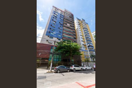 Apartamento para alugar com 120m², 3 quartos e 2 vagas Apartamento para alugar com 120m², 3 quartos e 2 vagasFachada do Condomínio