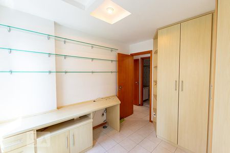 Quarto 1 de apartamento para alugar com 3 quartos, 120m² em Icaraí, Niterói
