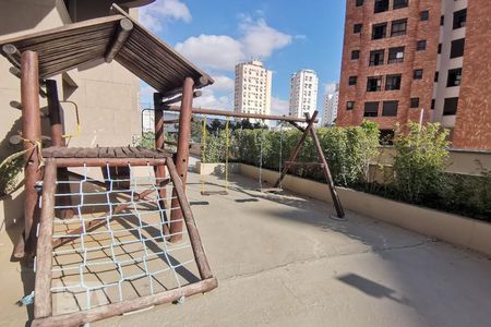 Apartamento para alugar com 250m², 3 quartos e 4 vagas Apartamento para alugar com 250m², 3 quartos e 4 vagasÁrea Comum - Playground