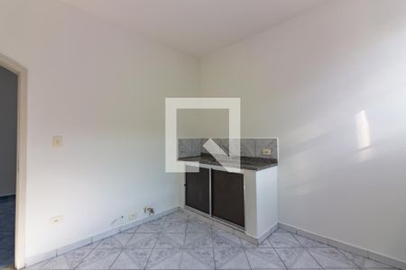 Casa para alugar com 70m², 2 quartos e sem vagaCozinha 