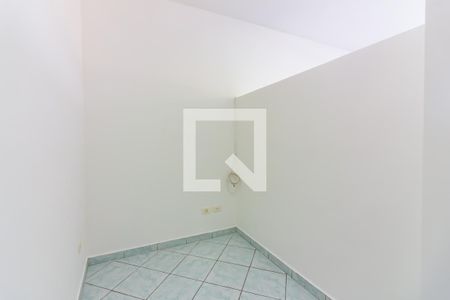 Comodo  de casa para alugar com 2 quartos, 70m² em Santo Antônio, Osasco