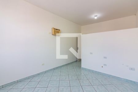 Comodo  de casa para alugar com 2 quartos, 70m² em Santo Antônio, Osasco