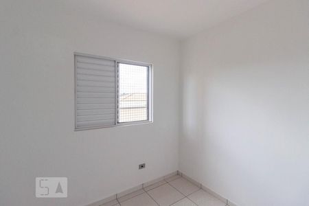 Quarto de casa para alugar com 2 quartos, 50m² em Vila Mangalot, São Paulo