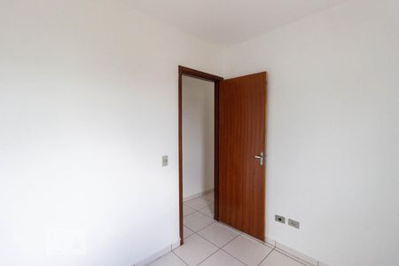 Quarto de casa de condomínio para alugar com 2 quartos, 50m² em Vila Mangalot, São Paulo