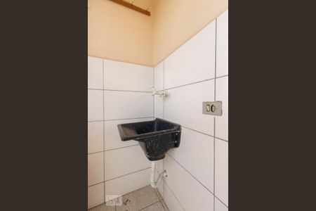 Casa de condomínio para alugar com 50m², 2 quartos e sem vagaÁrea de Serviço