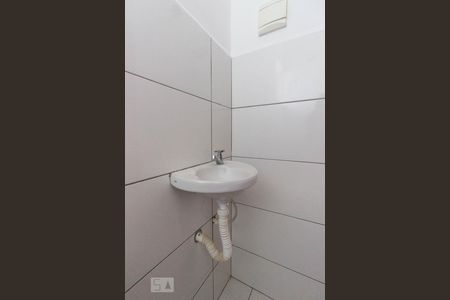 Casa de condomínio para alugar com 50m², 2 quartos e sem vagaBanheiro