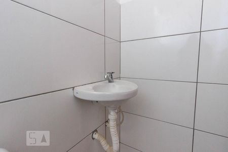 Casa de condomínio para alugar com 50m², 2 quartos e sem vagaBanheiro
