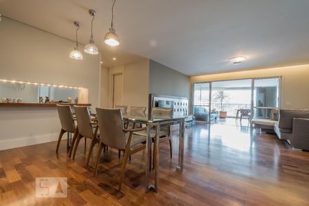 Sala de apartamento para alugar com 4 quartos, 178m² em Brooklin Paulista, São Paulo