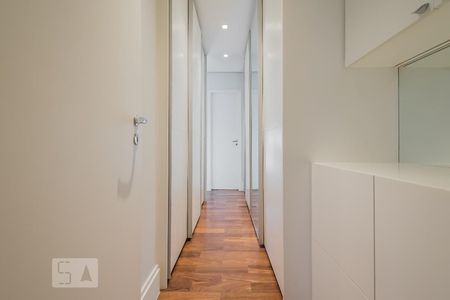 Apartamento para alugar com 178m², 4 quartos e 3 vagas Apartamento para alugar com 178m², 4 quartos e 3 vagasSuíte 3