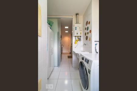 Apartamento para alugar com 110m², 2 quartos e sem vaga Apartamento para alugar com 110m², 2 quartos e sem vagaÁrea de Serviço