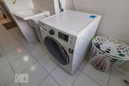 Apartamento para alugar com 110m², 2 quartos e sem vaga Apartamento para alugar com 110m², 2 quartos e sem vagaDetalhe da Área de Serviço