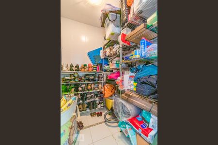 Apartamento para alugar com 110m², 2 quartos e sem vaga Apartamento para alugar com 110m², 2 quartos e sem vagaDespensa/Banheiro de Serviço