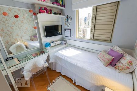 Quarto 1 de apartamento para alugar com 3 quartos, 68m² em Aclimação, São Paulo
