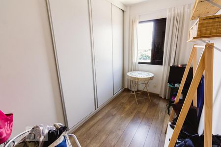 Quarto 01 de apartamento para alugar com 2 quartos, 74m² em Vila Hamburguesa, São Paulo