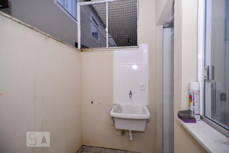 Casa de condomínio à venda com 62m², 2 quartos e 2 vagasÁrea de Serviço