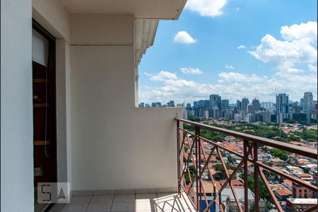 Varanda de kitnet/studio para alugar com 1 quarto, 52m² em Vila Olímpia, São Paulo