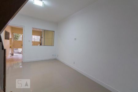 Sala de Estar de casa à venda com 3 quartos, 180m² em Vila da Saúde, São Paulo