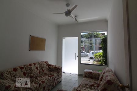 Sala de casa para alugar com 6 quartos, 400m² em Santa Paula, São Caetano do Sul