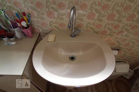 Casa para alugar com 400m², 6 quartos e sem vagaBanheiro 1 socialBanheiro 1 suite