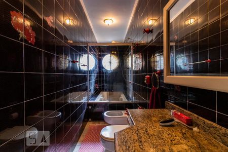 Casa à venda com 337m², 3 quartos e 2 vagas2o. Andar - Banheiro da Suíte 3