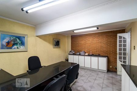 Casa à venda com 337m², 3 quartos e 2 vagasSalão comercial