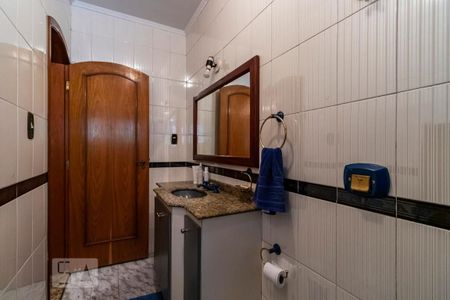 Casa à venda com 337m², 3 quartos e 2 vagas2o. Andar - Banheiro