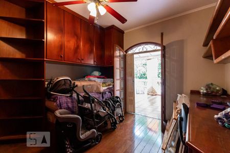 Casa à venda com 337m², 3 quartos e 2 vagas2o. Andar - Suíte 1