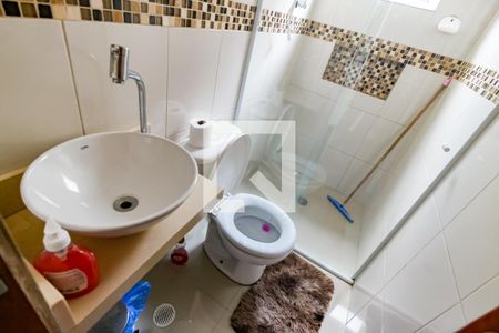 Banheiro de apartamento à venda com 2 quartos, 82m² em Parque Assunção, Taboão da Serra