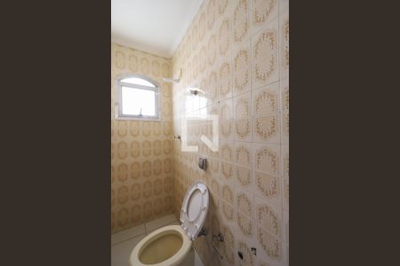 Casa à venda com 330m², 4 quartos e 4 vagas Casa à venda com 330m², 4 quartos e 4 vagasBannheiro extra