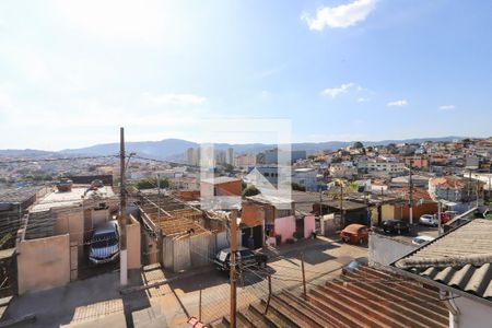 Casa à venda com 330m², 4 quartos e 4 vagas Casa à venda com 330m², 4 quartos e 4 vagasVista