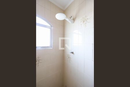 Casa à venda com 330m², 4 quartos e 4 vagas Casa à venda com 330m², 4 quartos e 4 vagasBanheiro social