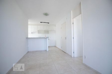 sala  de apartamento para alugar com 3 quartos, 60m² em Vila Marieta, Campinas