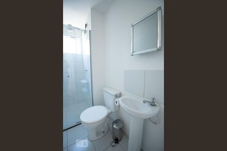 banheiro  de apartamento para alugar com 3 quartos, 60m² em Vila Marieta, Campinas