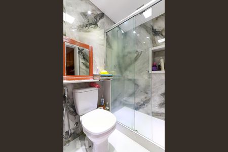 Apartamento à venda com 72m², 1 quarto e 1 vaga Apartamento à venda com 72m², 1 quarto e 1 vagaBanheiro da Suíte