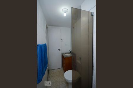 Banheiro de apartamento à venda com 2 quartos, 68m² em Fonseca, Niterói