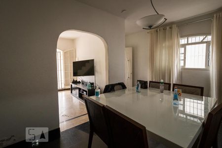 Sala de jantar de Casa com 3 quartos, 167m² Vila Formosa