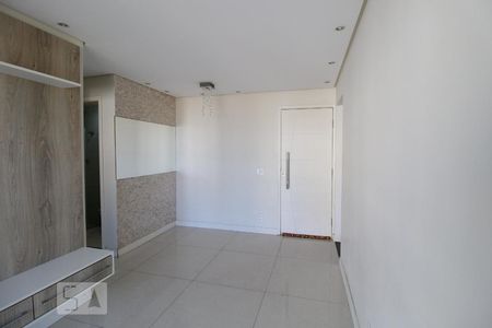 Sala de apartamento para alugar com 2 quartos, 48m² em Vila Eldízia, Santo André